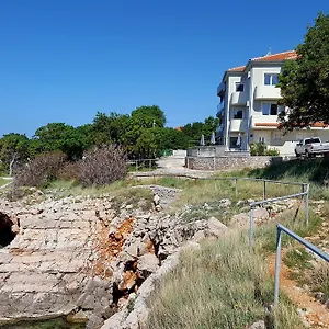 villa-kanata.primorje-gorskikotar.com/